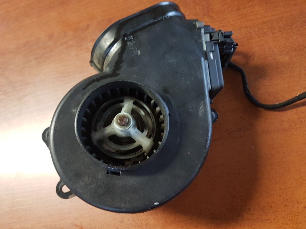 Wentylator Dmuchawa nawiewu Peugeot 807  14857  24080