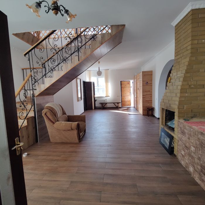 Будинок чекає вашу родину. Район Левада.