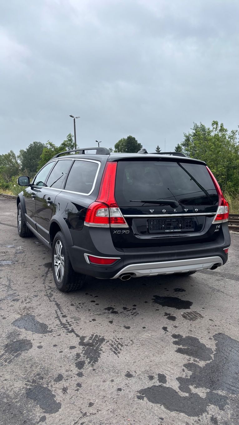 Volvo XC 70 model 2014 LIFT, AWD, zadbany, bez wkładu finansowego