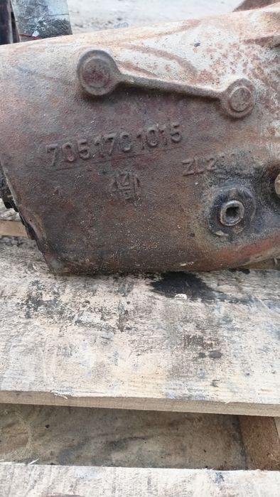 Żuk ( z silnika Andoria 2,4 diesel) skrzynia biegów