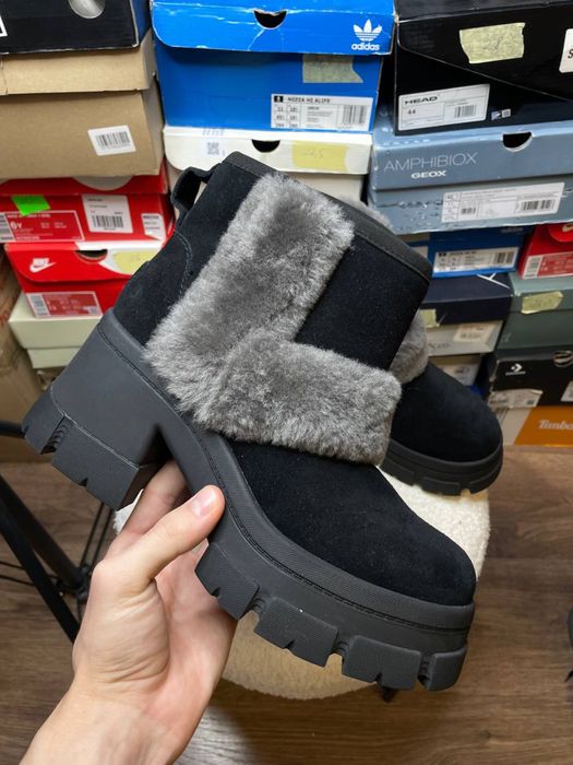 Черевики  UGG Brooklyn Sunburst. Оригінал!!! Розмір 39.