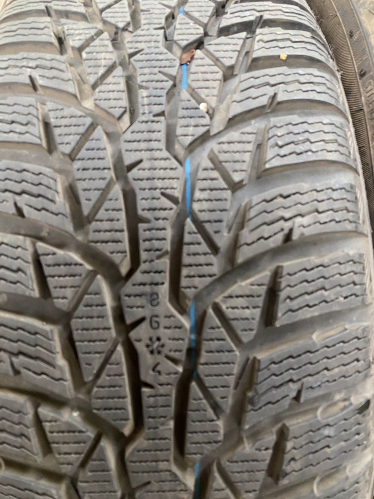 Koła oryginalne zimowe - YARIS CROSS - 205/65/R16 Nokian WRD4 - 8 mm