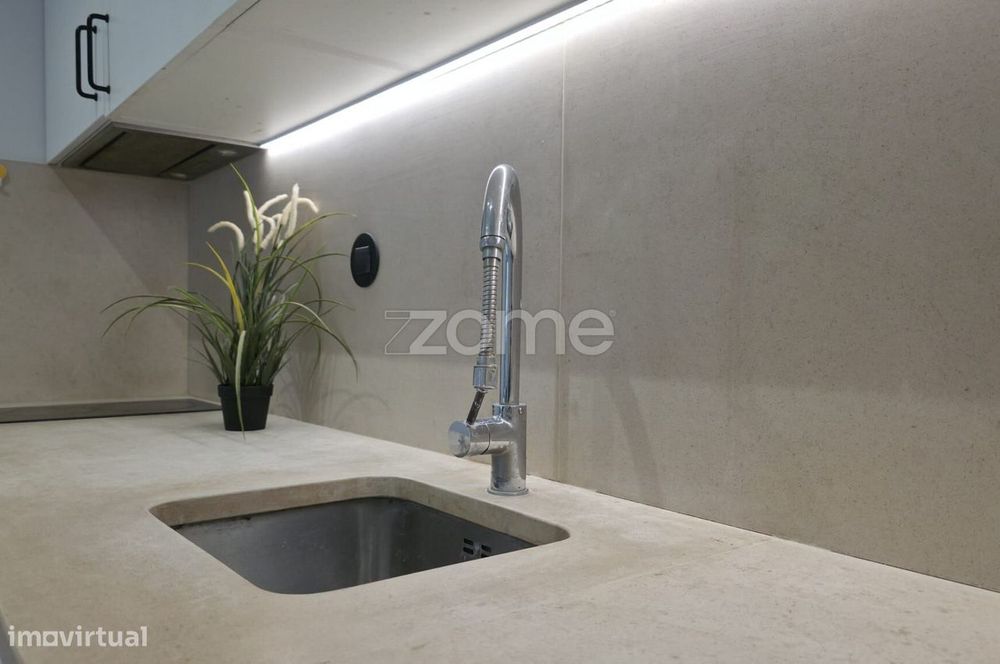 Apartamento T0, Sesimbra - Santiago