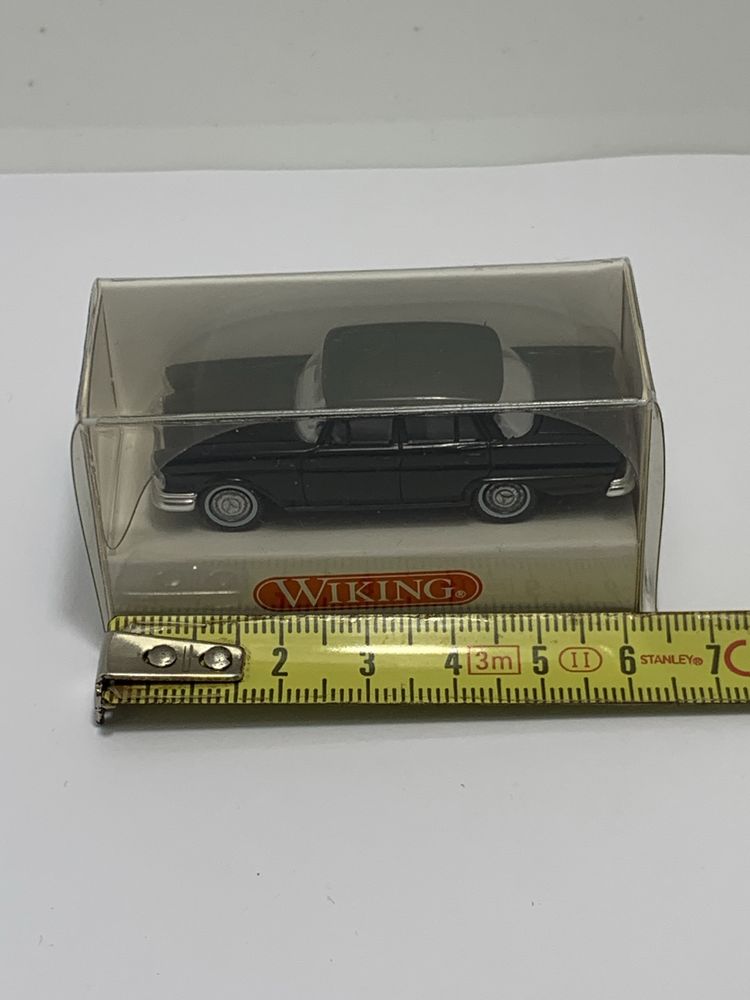 Mercedes 220 S da Wiking escala 1/87