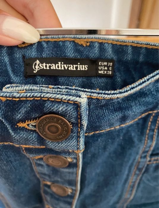 Saia da Stradivarius