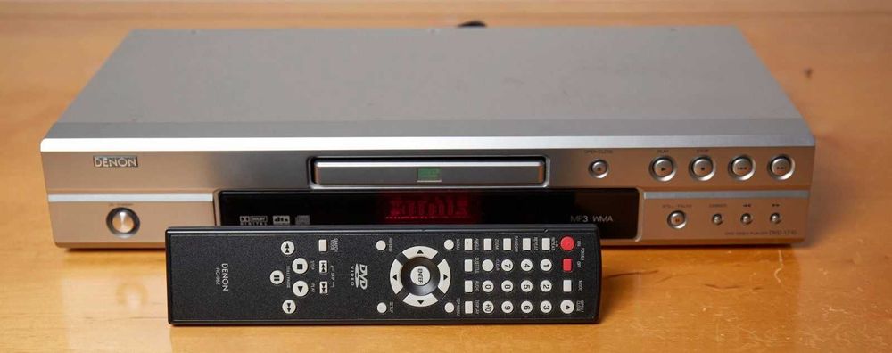 Odtwarzacz Denon DV 1720 DVD CD Compact disc