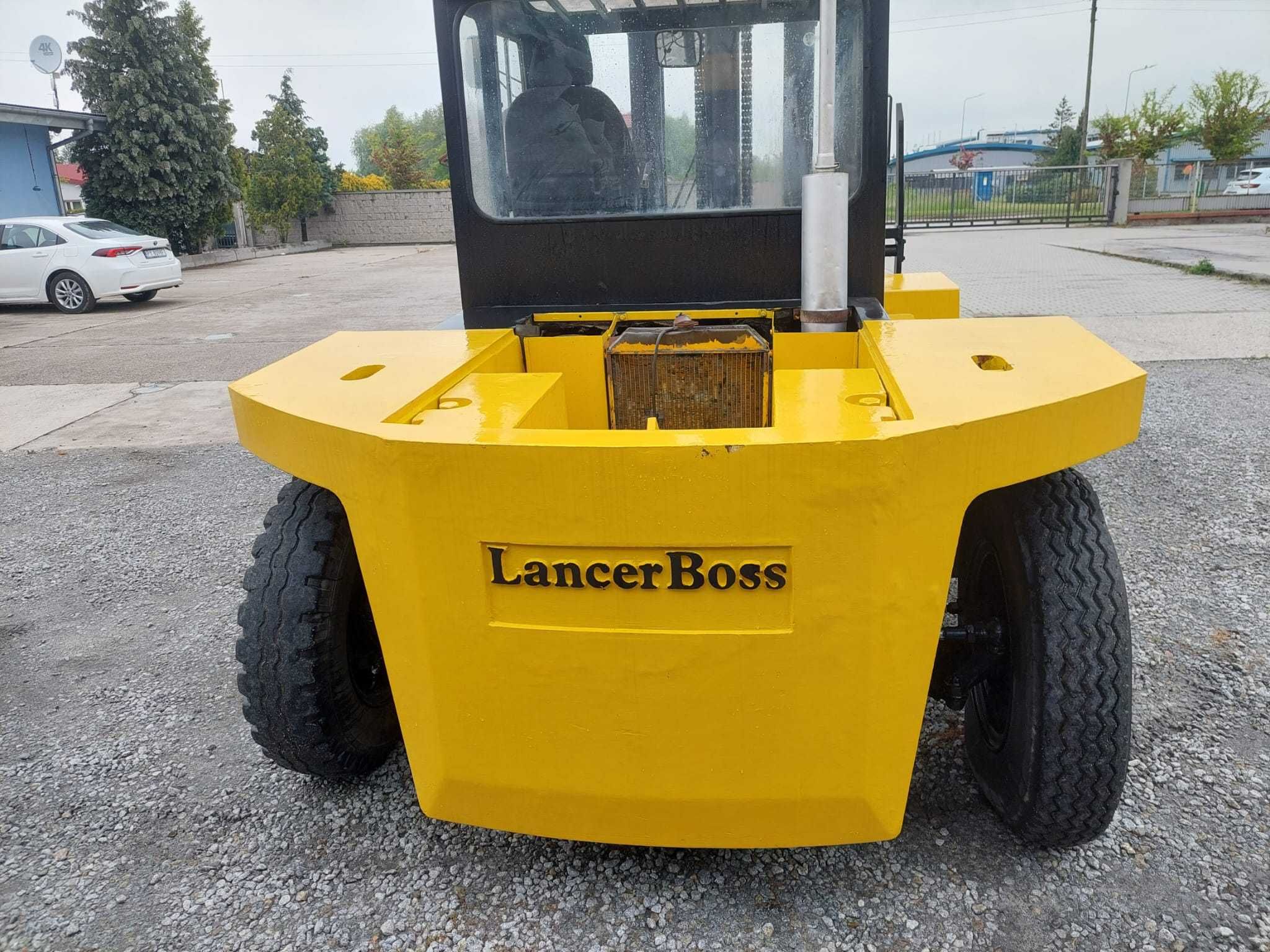 Wózek widłowy  LANCER BOSS