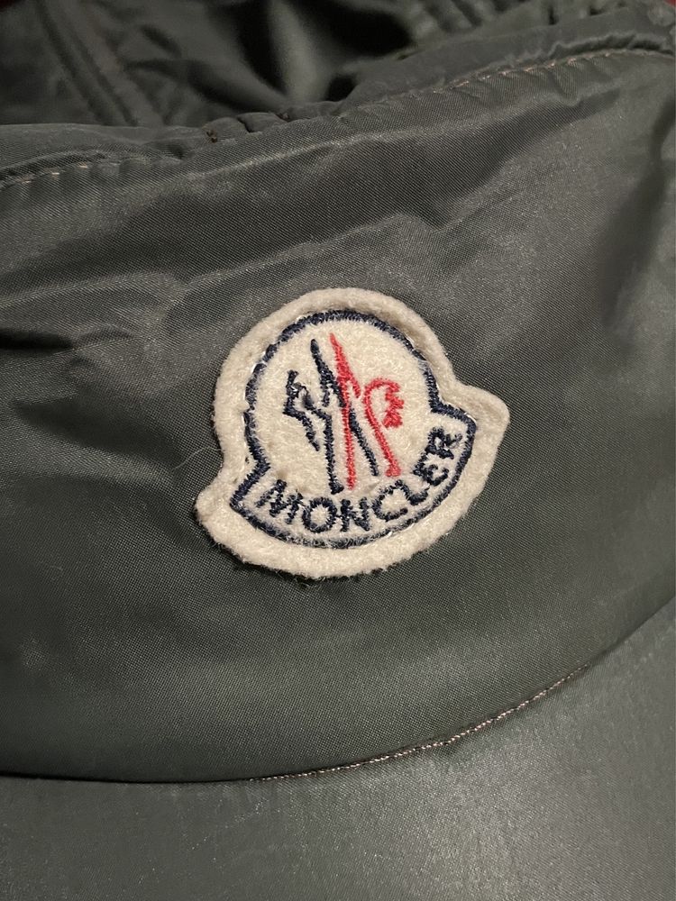 Оригинальная пятипанелька кепка Moncler