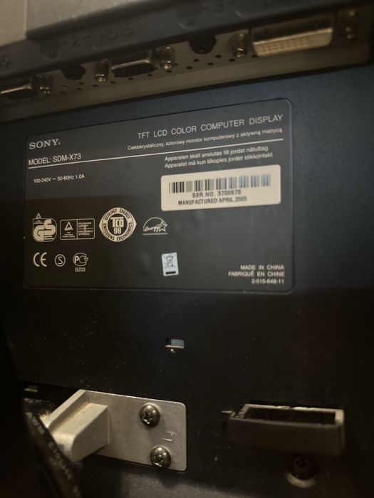 Монітор Sony SDM-X73