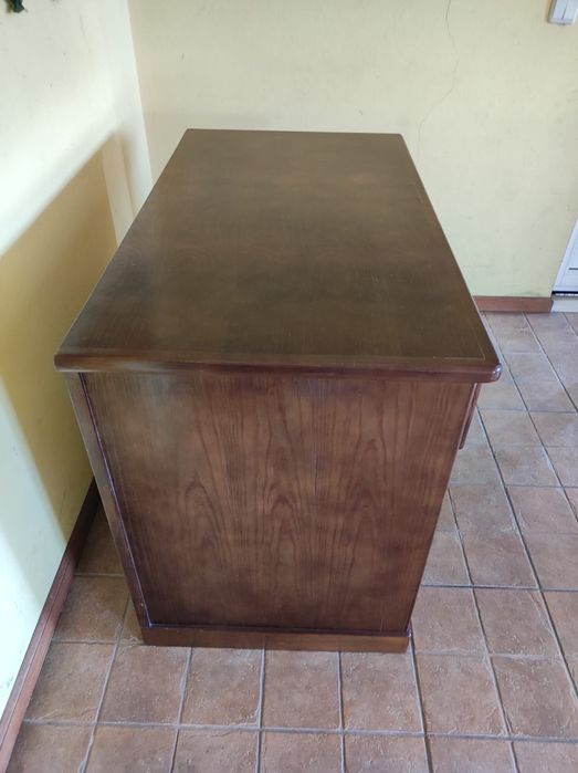 Secretária em Madeira Maciça