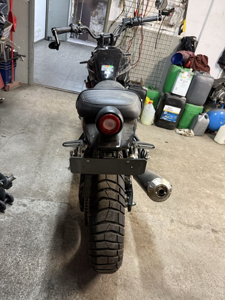 Yamaha xsr125 legacy 2023r