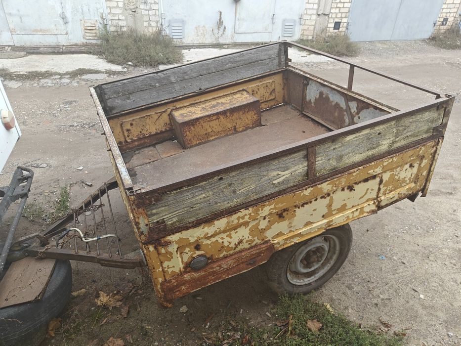 Доки есть Прицеп легковой Зубренок причеп причіп