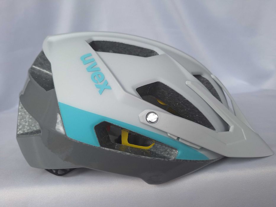 Kask rowerowy Uvex Quatro CC Mips White Sky Mat/Shiny L 56-61cm