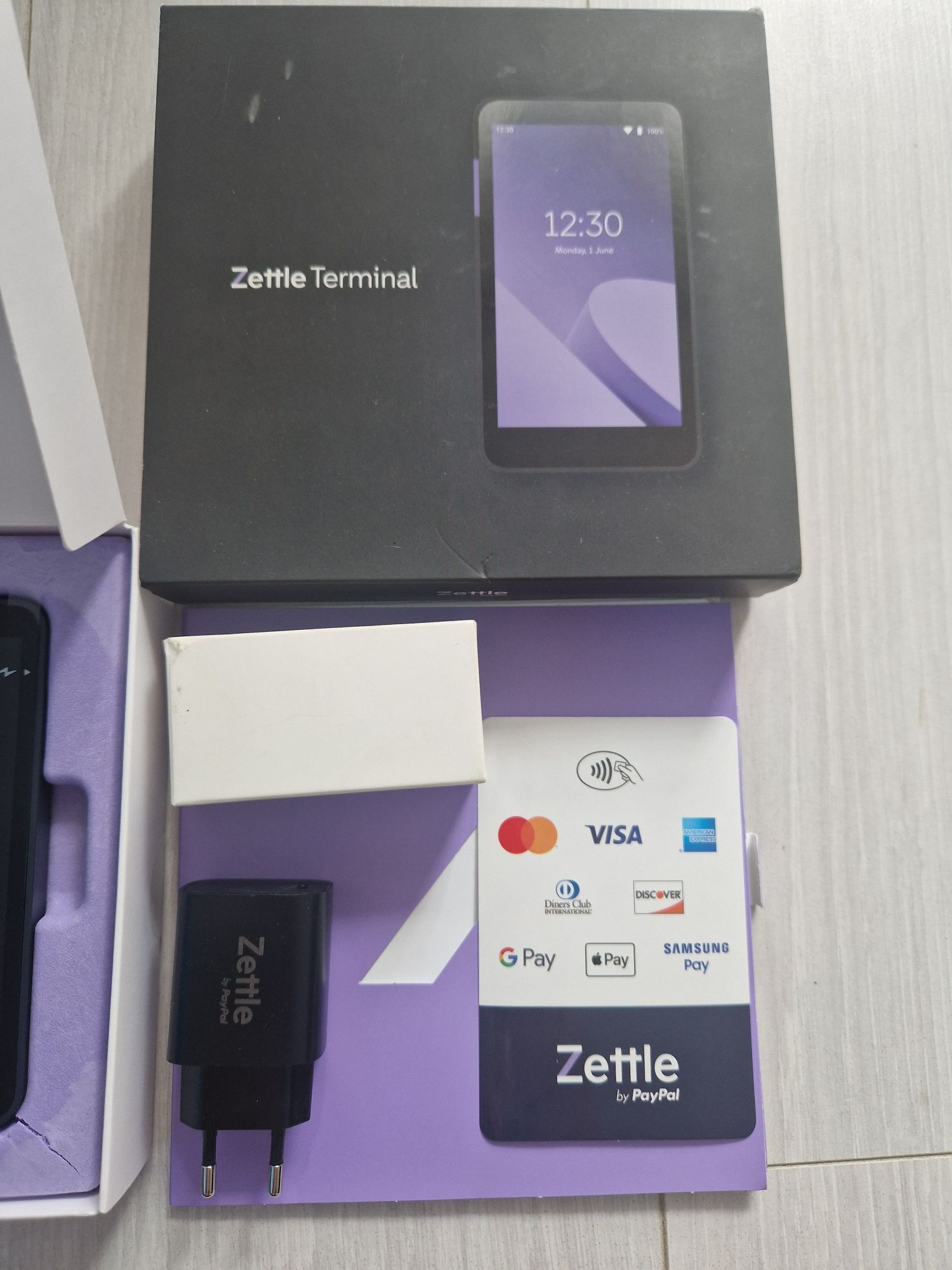 Zattle terminal płatniczy nowy z ładowarką