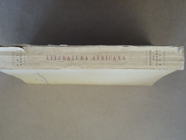 Literatura Africana de José Osório de Oliveira