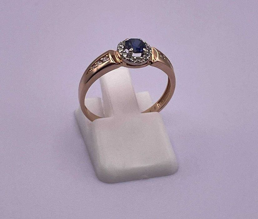 Золота каблучка, вага 1,92 грам Арт. 781