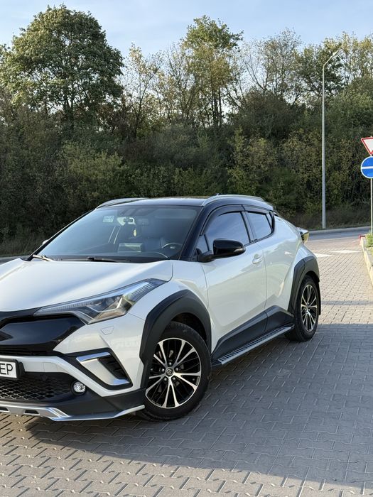 Toyota CH-R офіційна  гаражне зберігання  без капітало вкладень