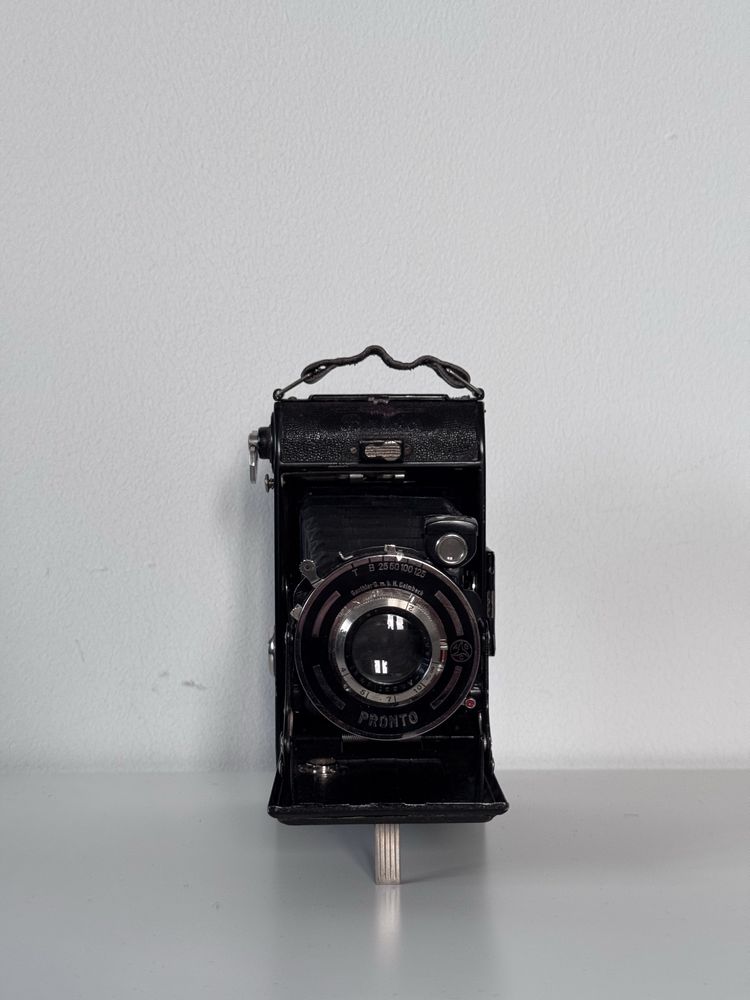 Aparat analogowy miechowy Balda Juwella Anastigmat z około 1936 roku.