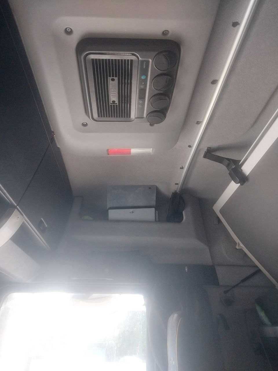 Вантажівка MAN TGX 2009