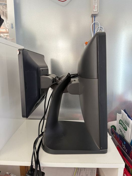 POS Zonerich -T8350 15" Touch -
Elkhart Lake J4125