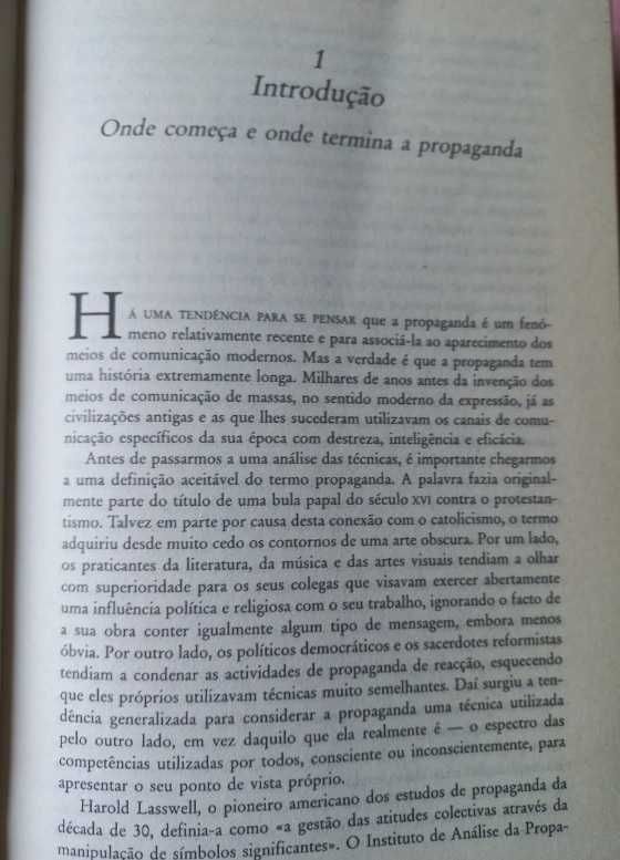 Uma História da Propaganda - Oliver Thomson