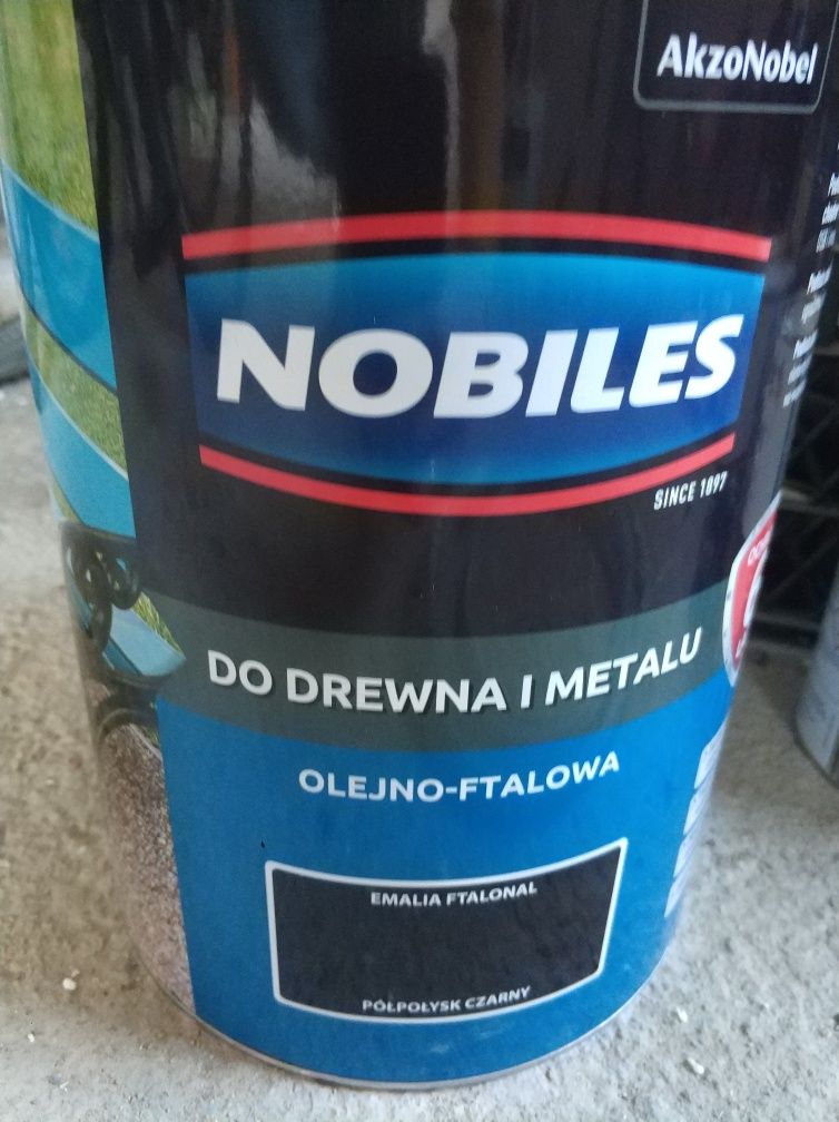 Farba olejna czarna do metalu i drewna 5L