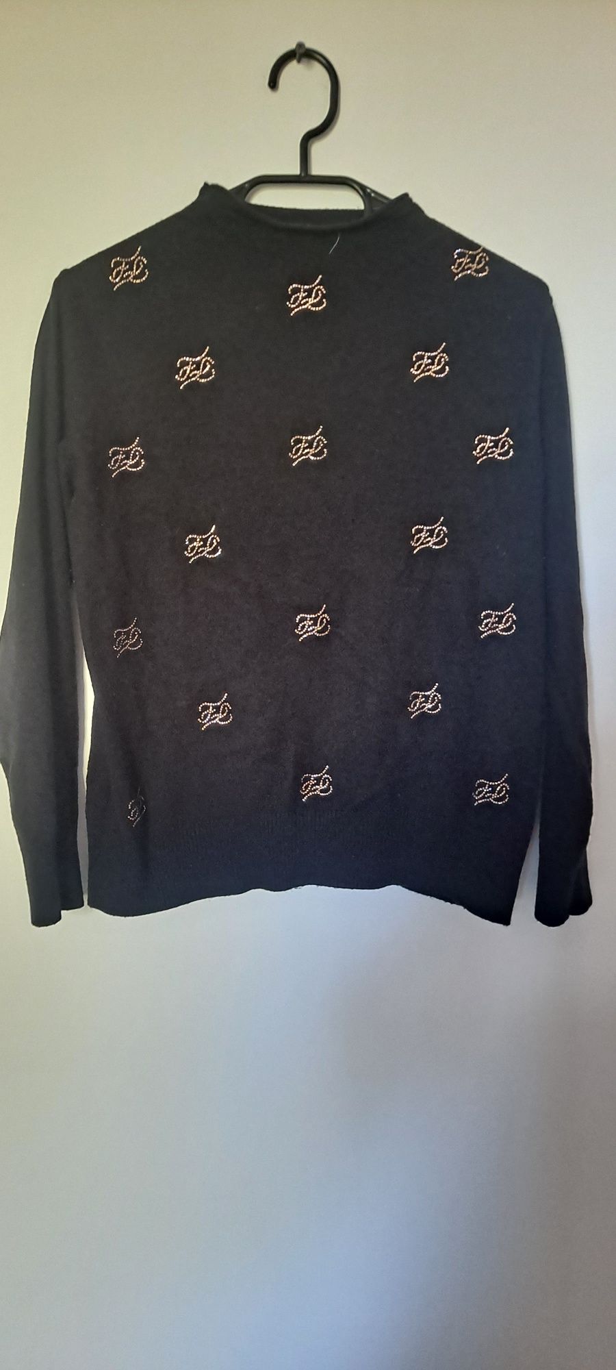 Sweterek damski s