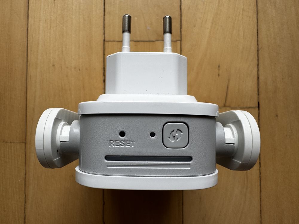 Dlink Dap-1610 wzmaczniacz sieci 2.4 5ghz punk dostępowy hotspot. Dwu