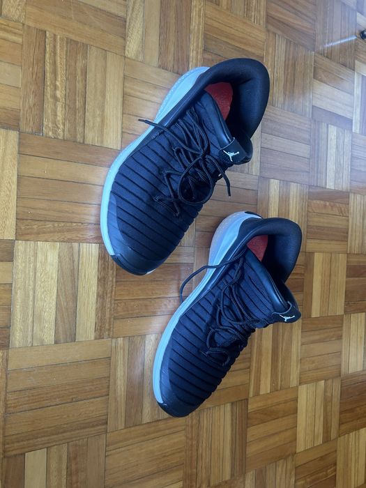Sapatilhas Jordan Flight Luxe (tamanho 11US, 45EUR)