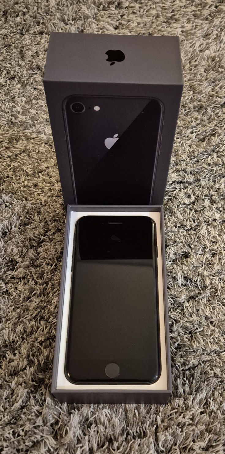 iPhone 8 Space Gray