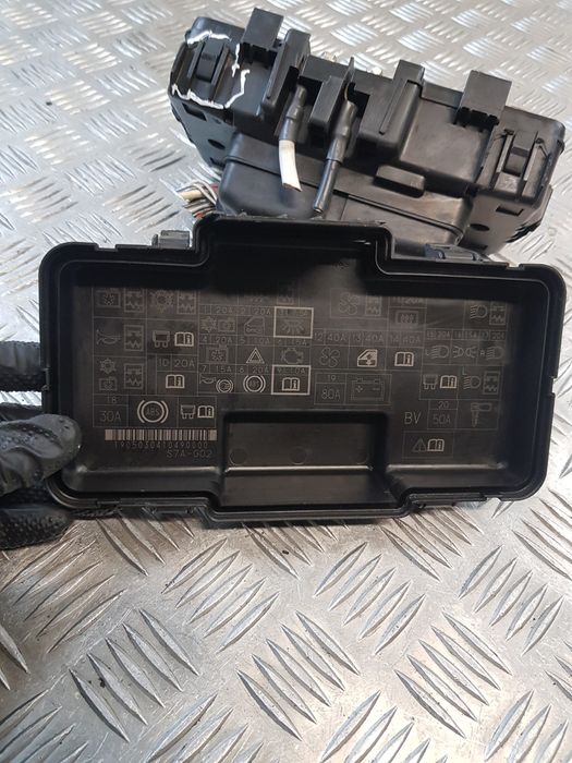 Skrzynka Bezpieczników Honda Stream 1.7B 05R-