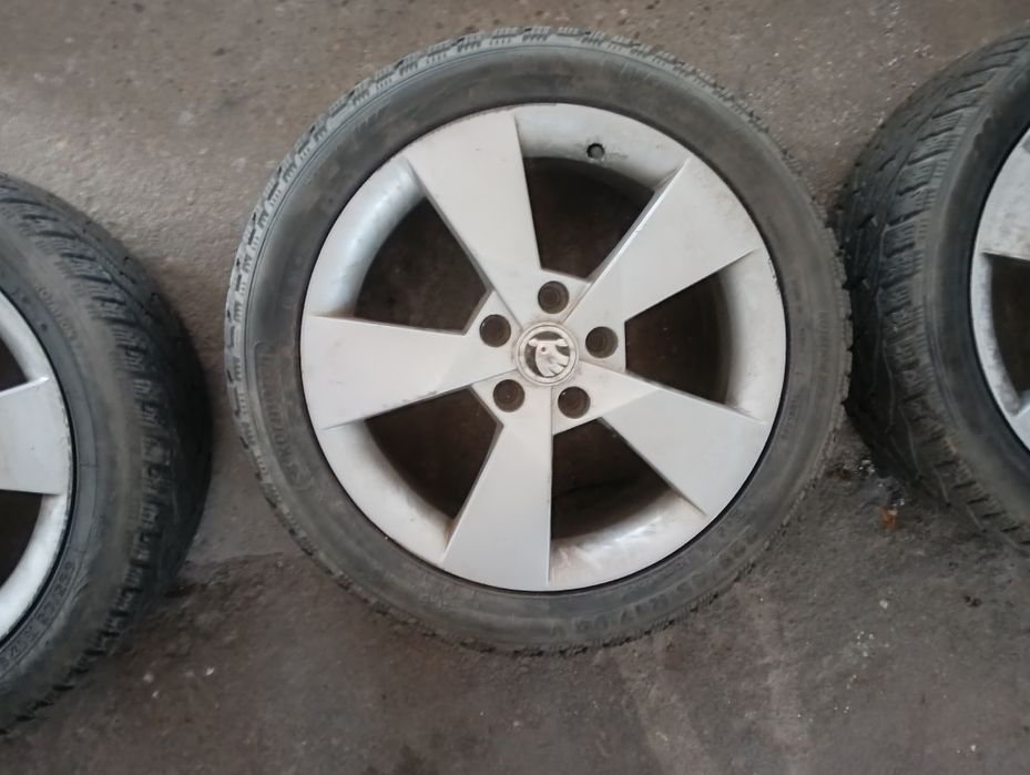 Felgi 17 5x112 225/45r17 z oponami zimowymi