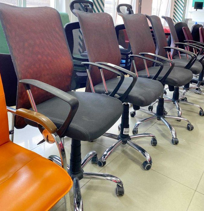 РАСПРОДАЖА офисной мебели столы письменные компьютерные лофт loft