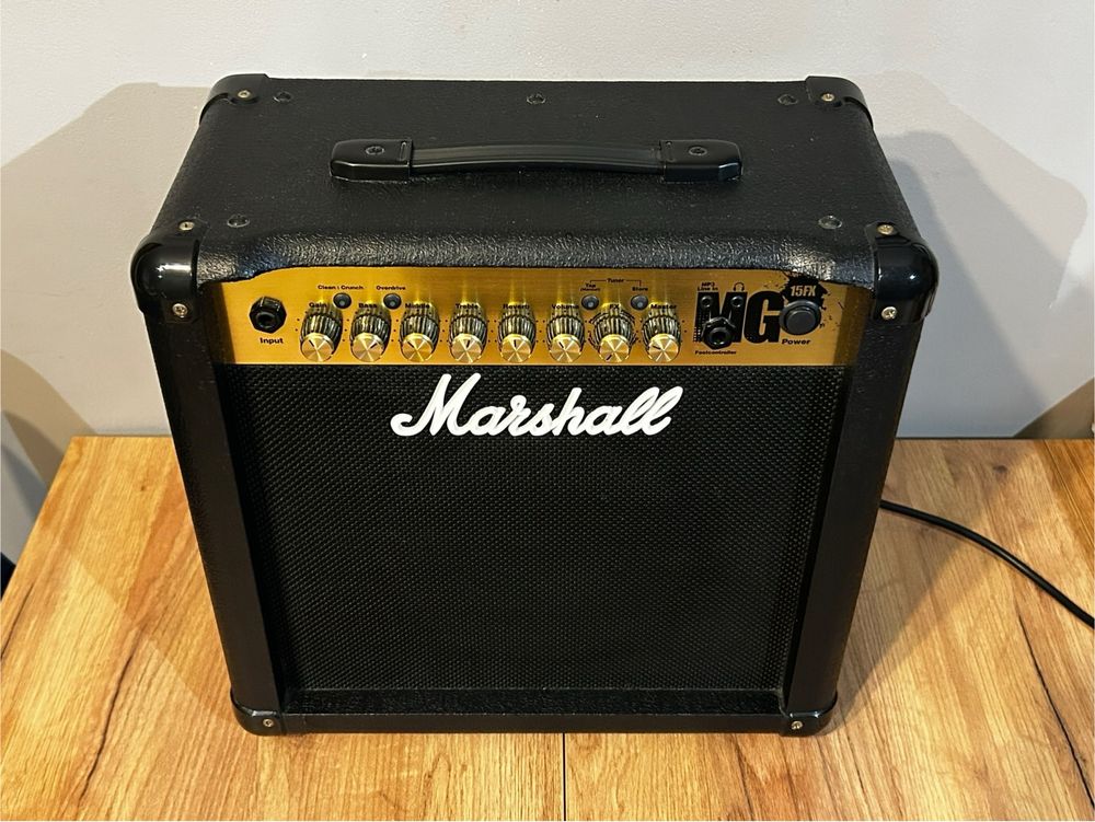 Wzmacniacz gitarowy Marshall MG15FX