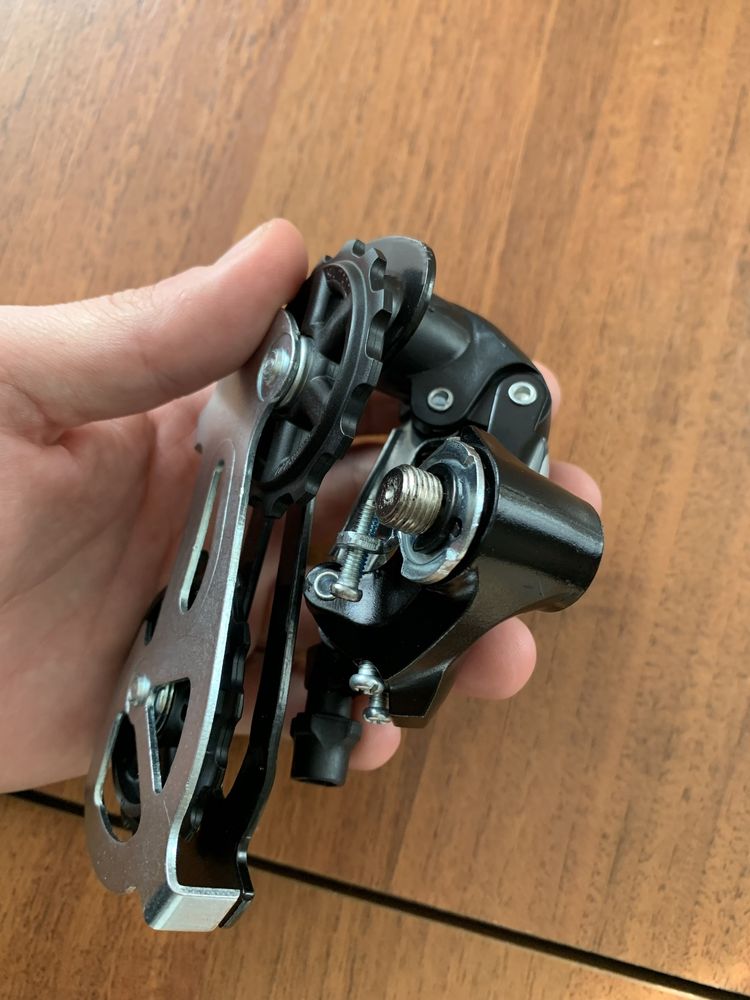 Переключатель задний Shimano Altus, задний переключатель на велосипед