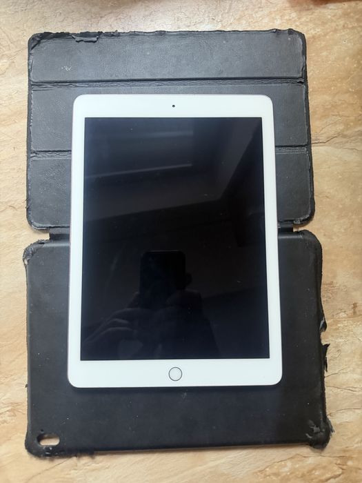 Ipad pro polecam komplet pudelko przewid zasilajacy