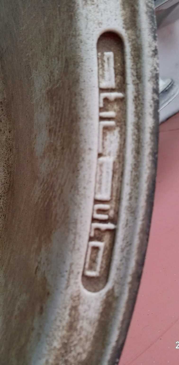 Продам Диски литые 4 штуки
