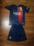 Kit novo de criança do PSG