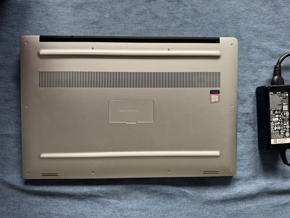 Dell Precision 5540 15.6” FHD I7-9750h Nvidia t1000