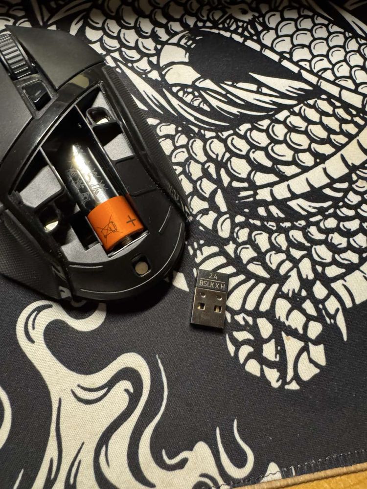 Мишка бездротова ігрова Razer Basilisk X
