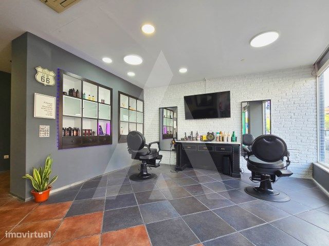 Loja, Glória e Vera Cruz