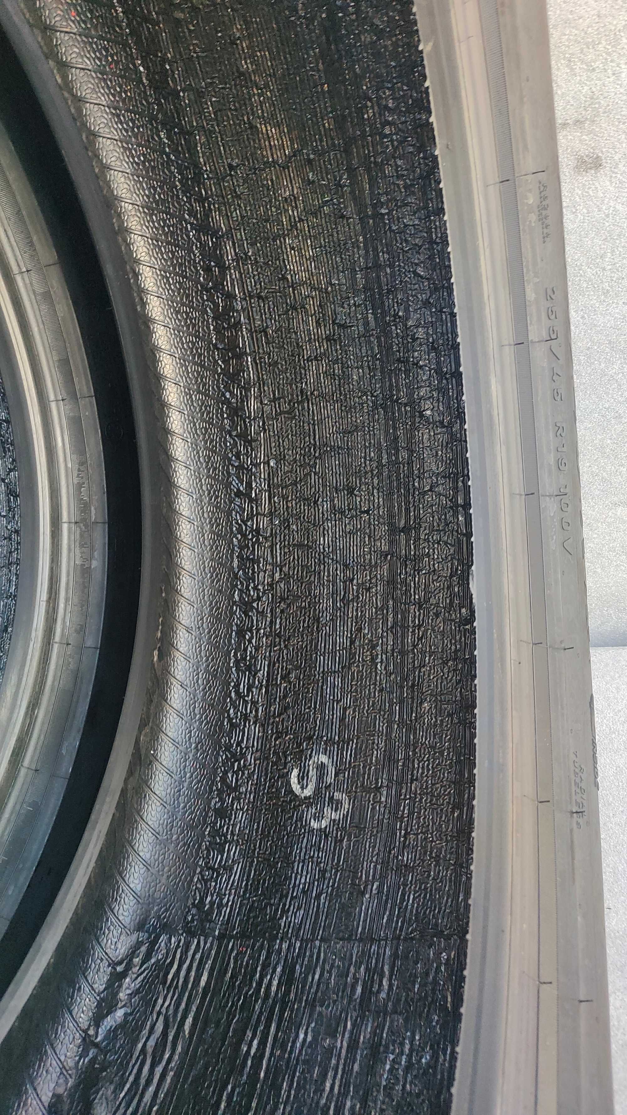 Opony Letnie 255/45/19 Pirelli 2szt 6,3mm 2023r