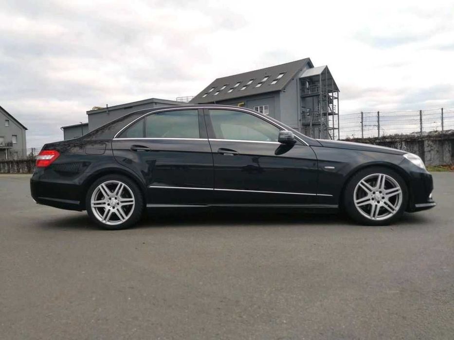 Бампер передній Mercedes W212 разборка Мерседес 212 запчастини