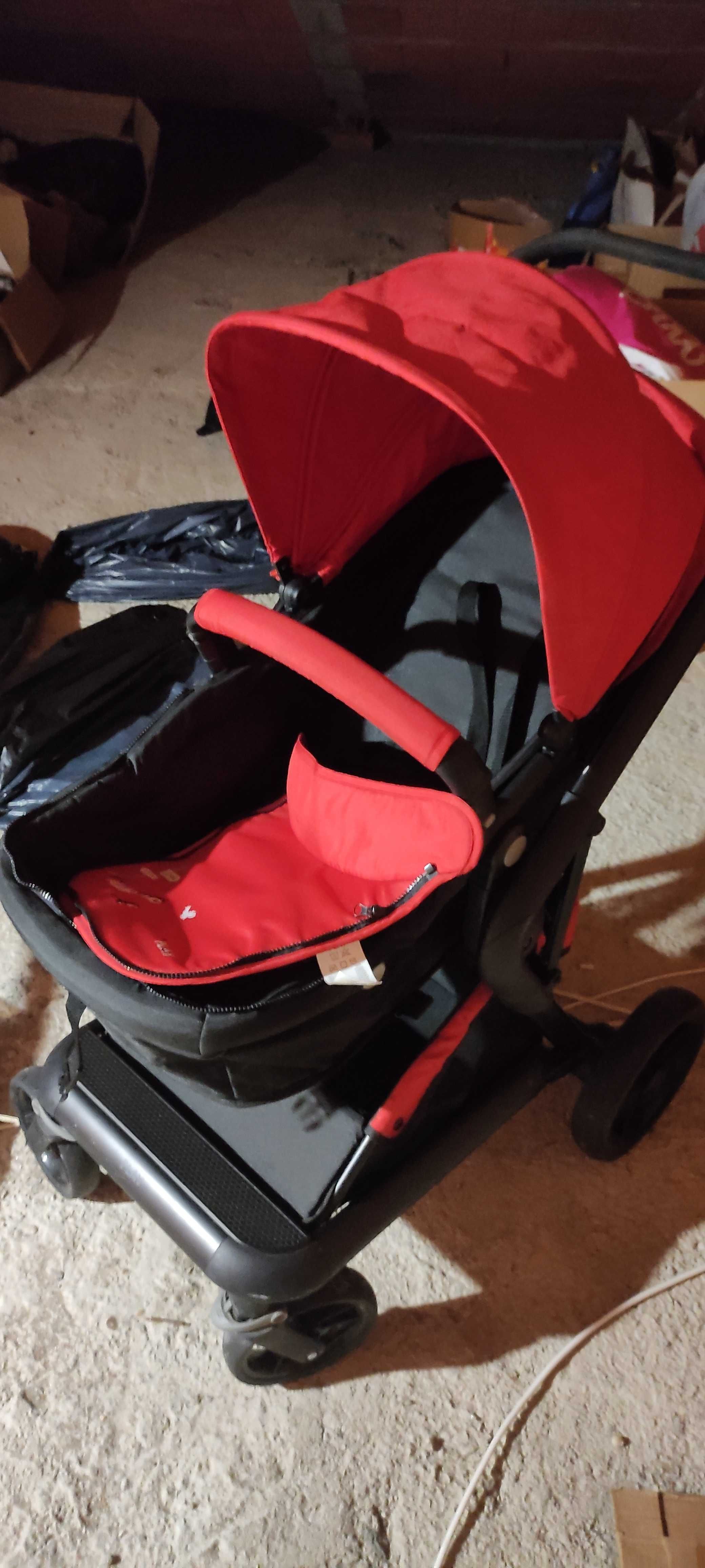 Carrinho de bebe  e ovo