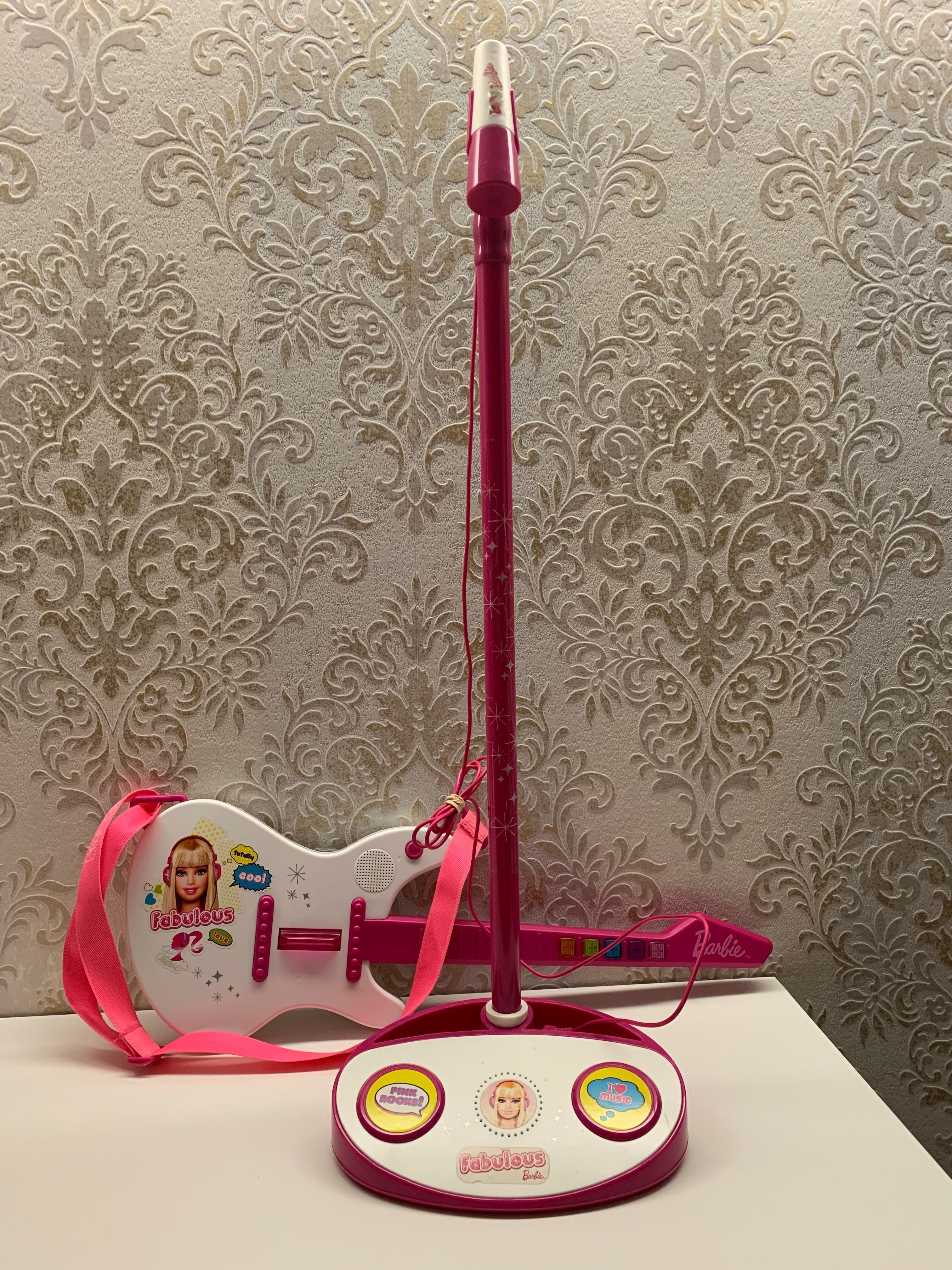 Guitarra Eléctrica com Microfone da Barbie