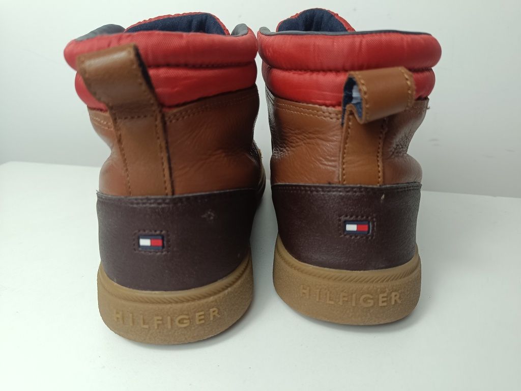 Tommy Hilfiger r.43.5 (27.5 cm ) buty męskie skórzane