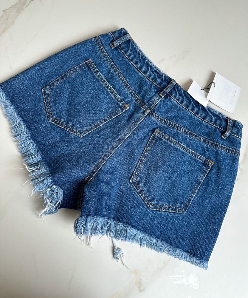 Jeansowe krótkie spodenki szorty z przetarciami Missguided rozmiar XS