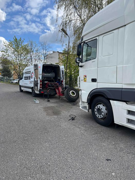 Mobilny Serwis Opon 24h/7 - osobowe-BUS-TIR- naprawa/wymiana/serwis