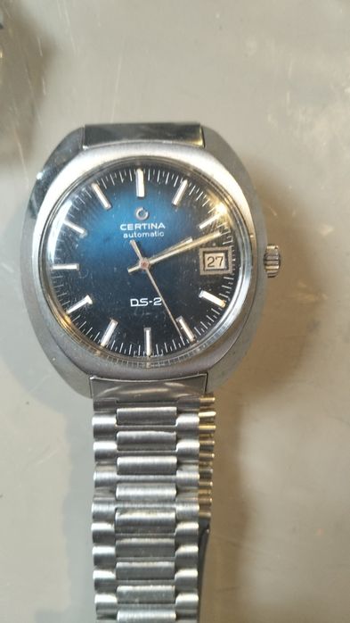 Różne Zegarki zamiana