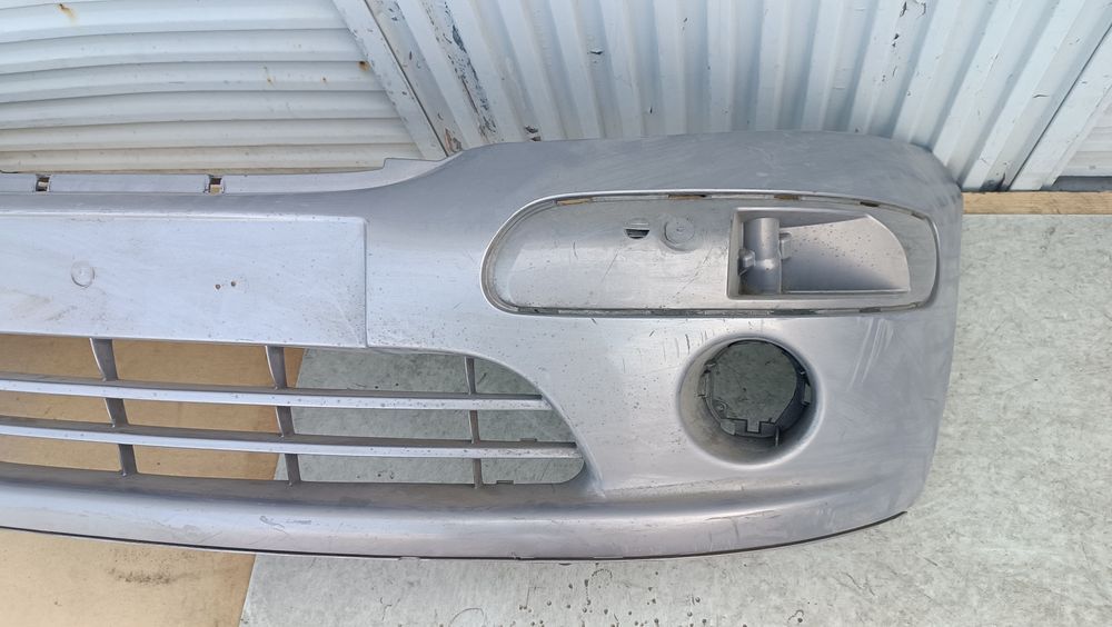 Vendo parachoque de frente citroen C3 ano 2002/05